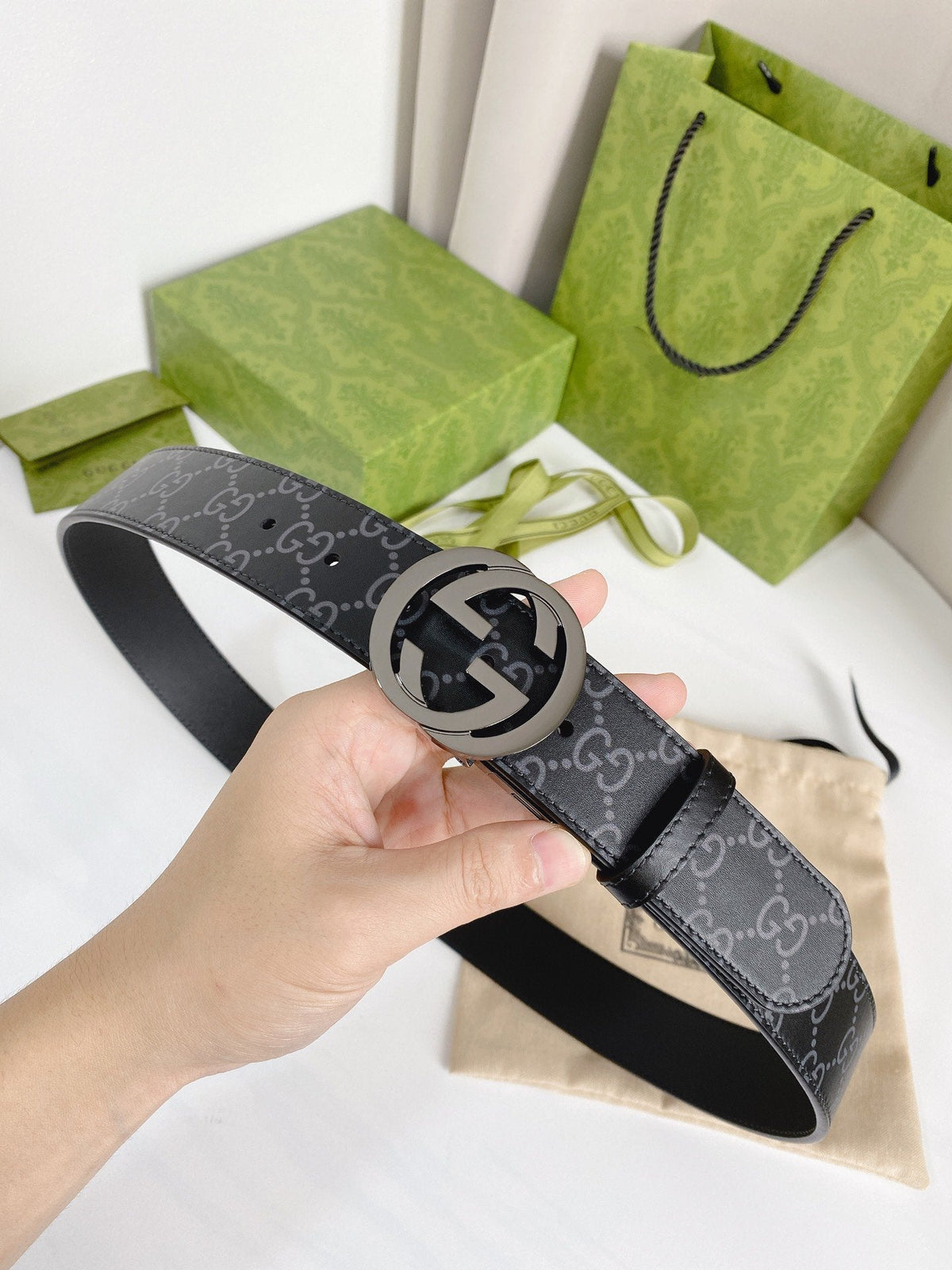 INTERLOCKING G GREY BUCKLE 38MM BLACK LEAHTER MONOGRAM