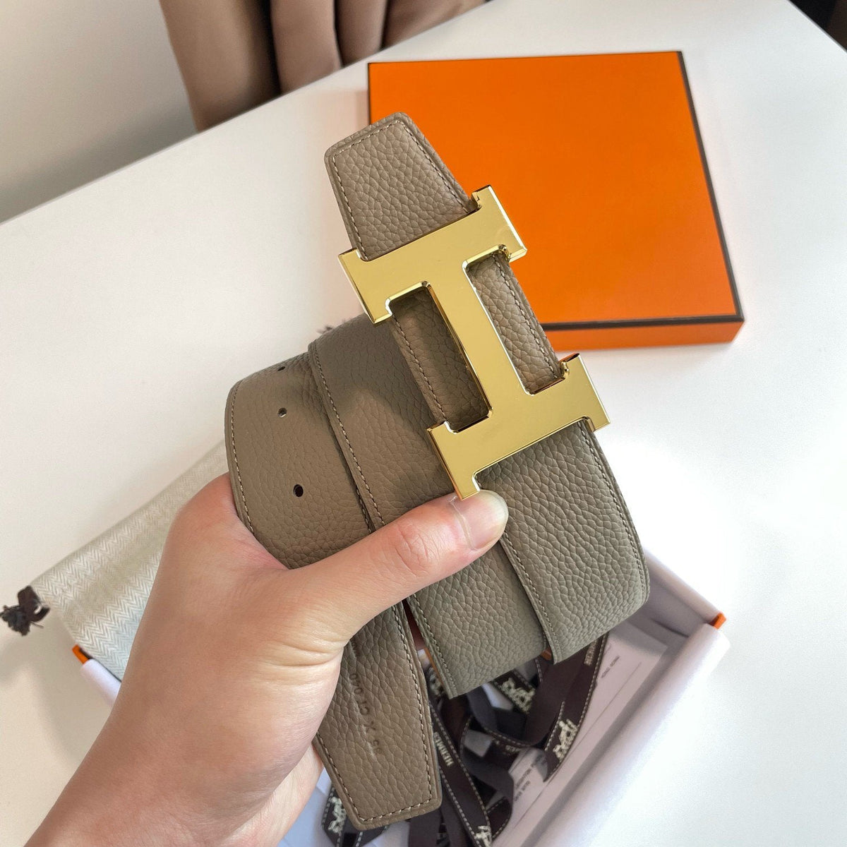 H CONTANCE BELT 38MM GOLD BUCKLE GOLD GREY LEATHER