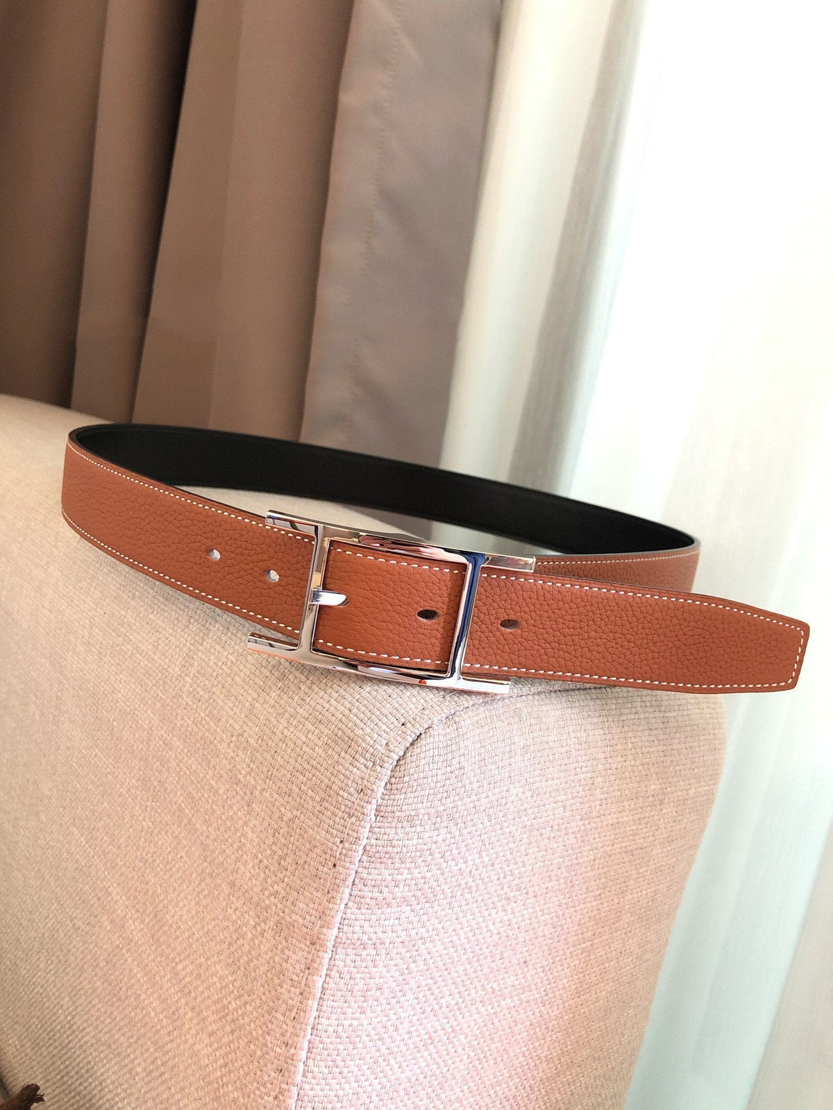 H BELT SILVER BUCKLE BROWN BLACK LEATHER REVERSIBLE 3.2CM