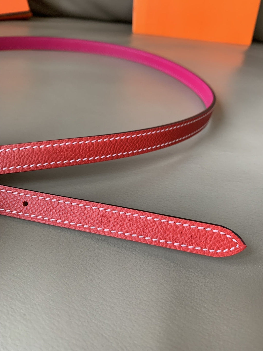FOCUS BELT GOLD BUCKLE RED AND PINK REVERSIBLE LEATHER 1.3CM