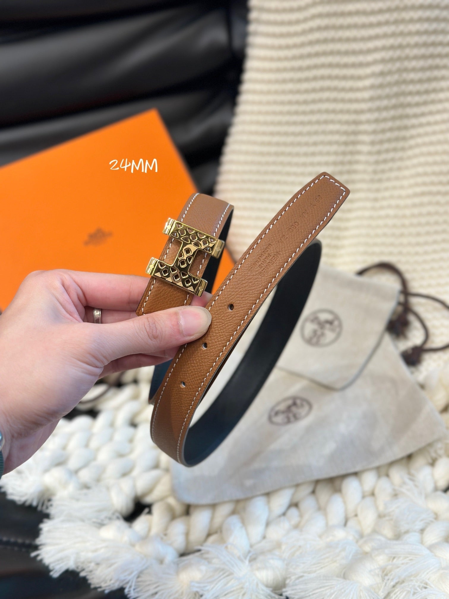 H GARDEN PARTY BELT 24MM GOLD BUCKLE & REVERSIBLE BROWN AND BLACK LEATHER