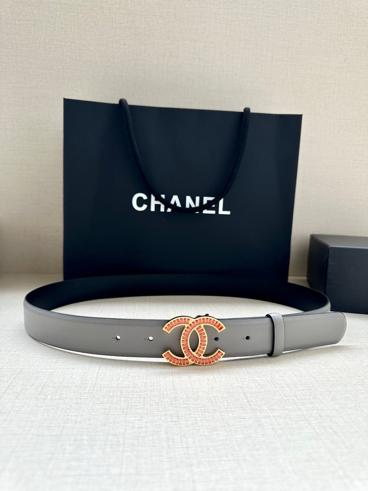 CC Women's Belt 3.0CM Gray Black Cowhide Red Buckle 616964