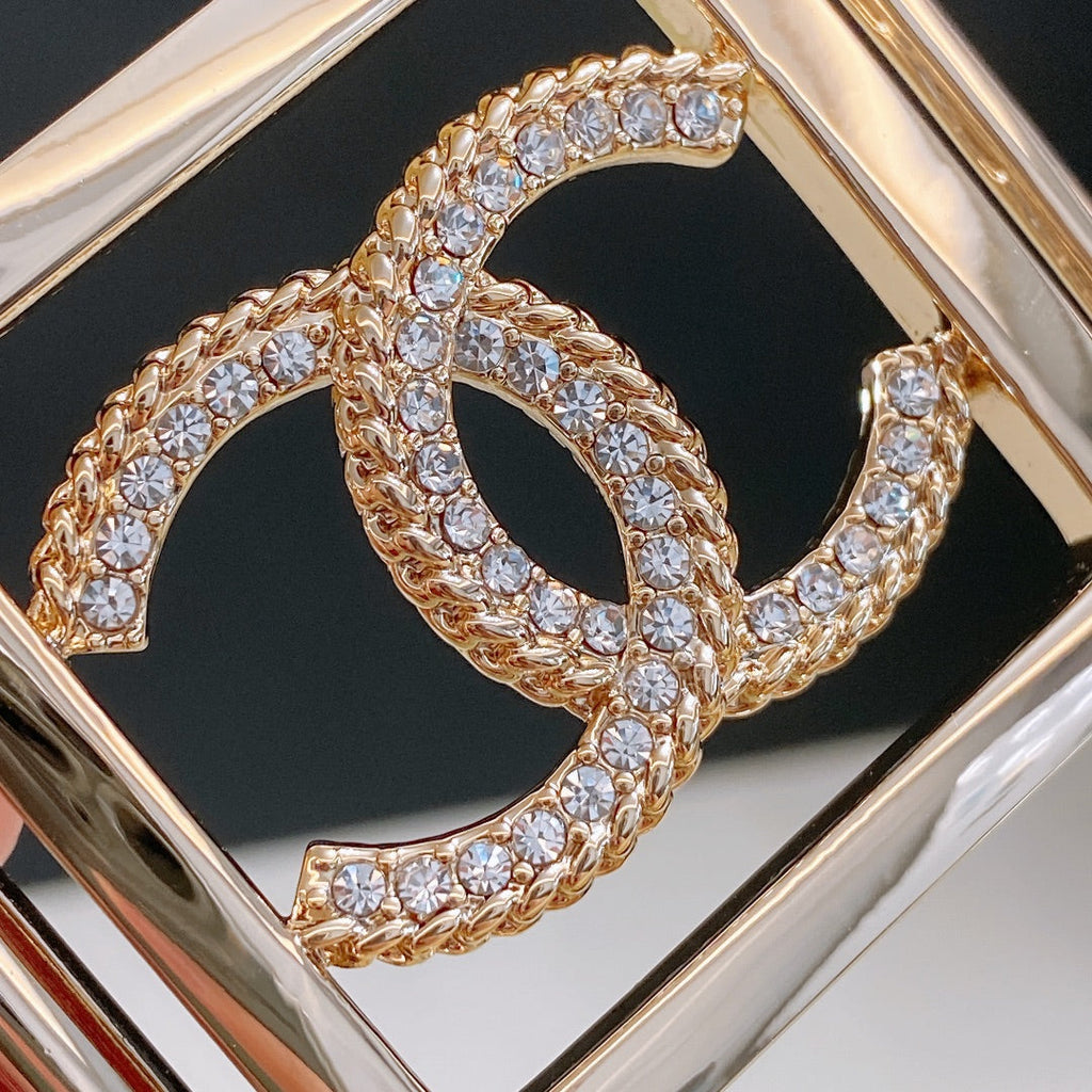 Chanel Rhinestones CC Square Buckle Belt Red Gold in Calfskin 205351
