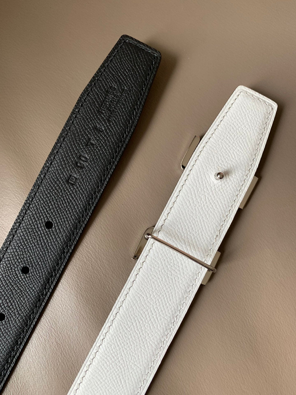 pegase h reversible white black epsom