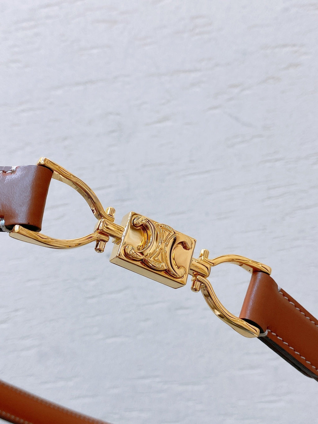 Hook & Loop 20mm TRIOMPHE Logo Square Adjustable Belt Tan Calfskin Ghw