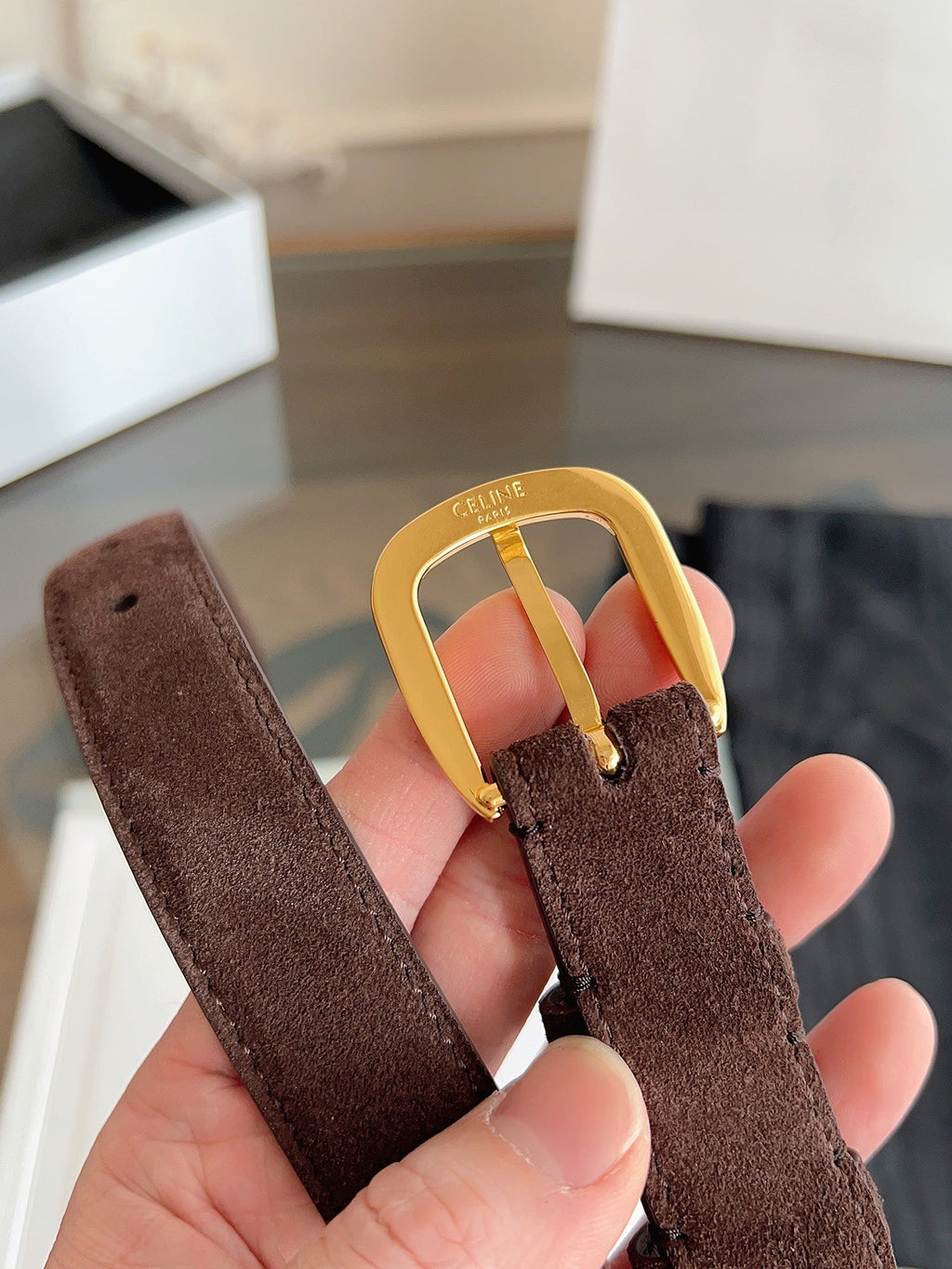 CL Gold 25mm Triomphe Metal Ring Brown Suede 616259